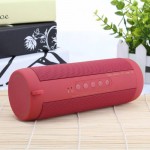 Portable waterproof speaker with flashlight support FM Radio TF Mp3 Player hands- speaker subwoofer sound speaker